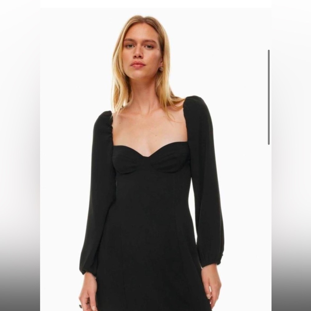 Aritzia Novella Dress Black Size 6